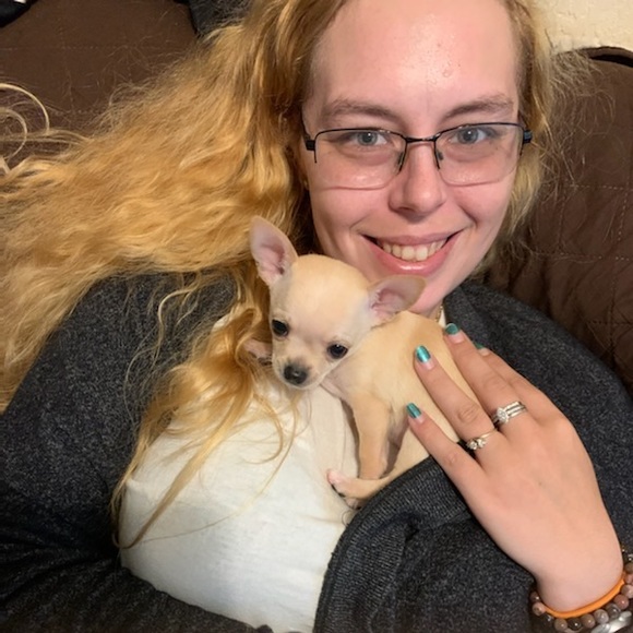 Meet your Posher, Ashley - Picture 2 of 2